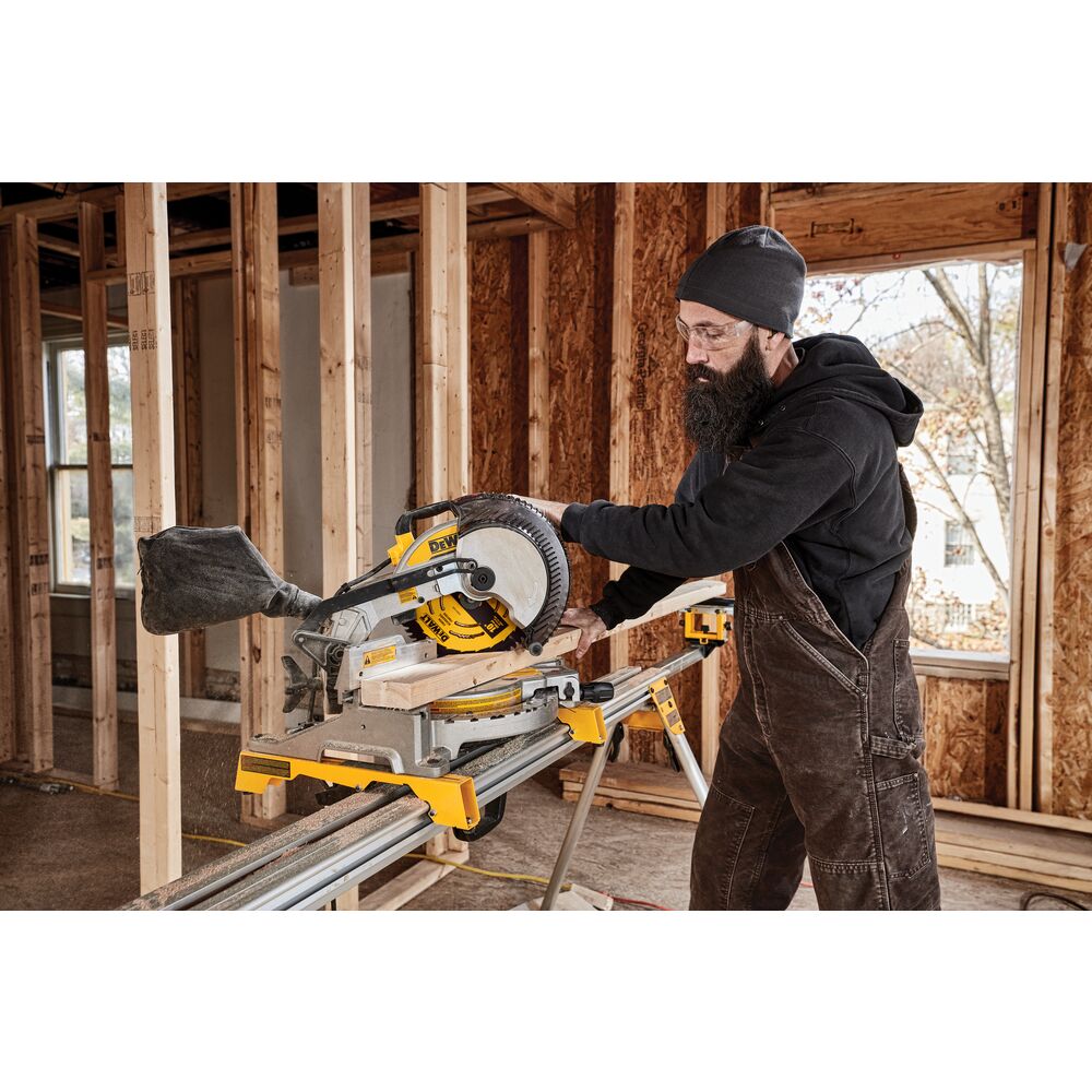 DEWALT10 IN 60T SAW BLADE