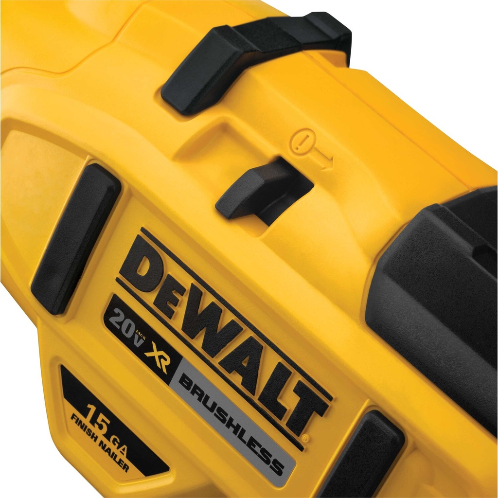 20V MAX 15GA ANGLED FINISH NAILER BARE