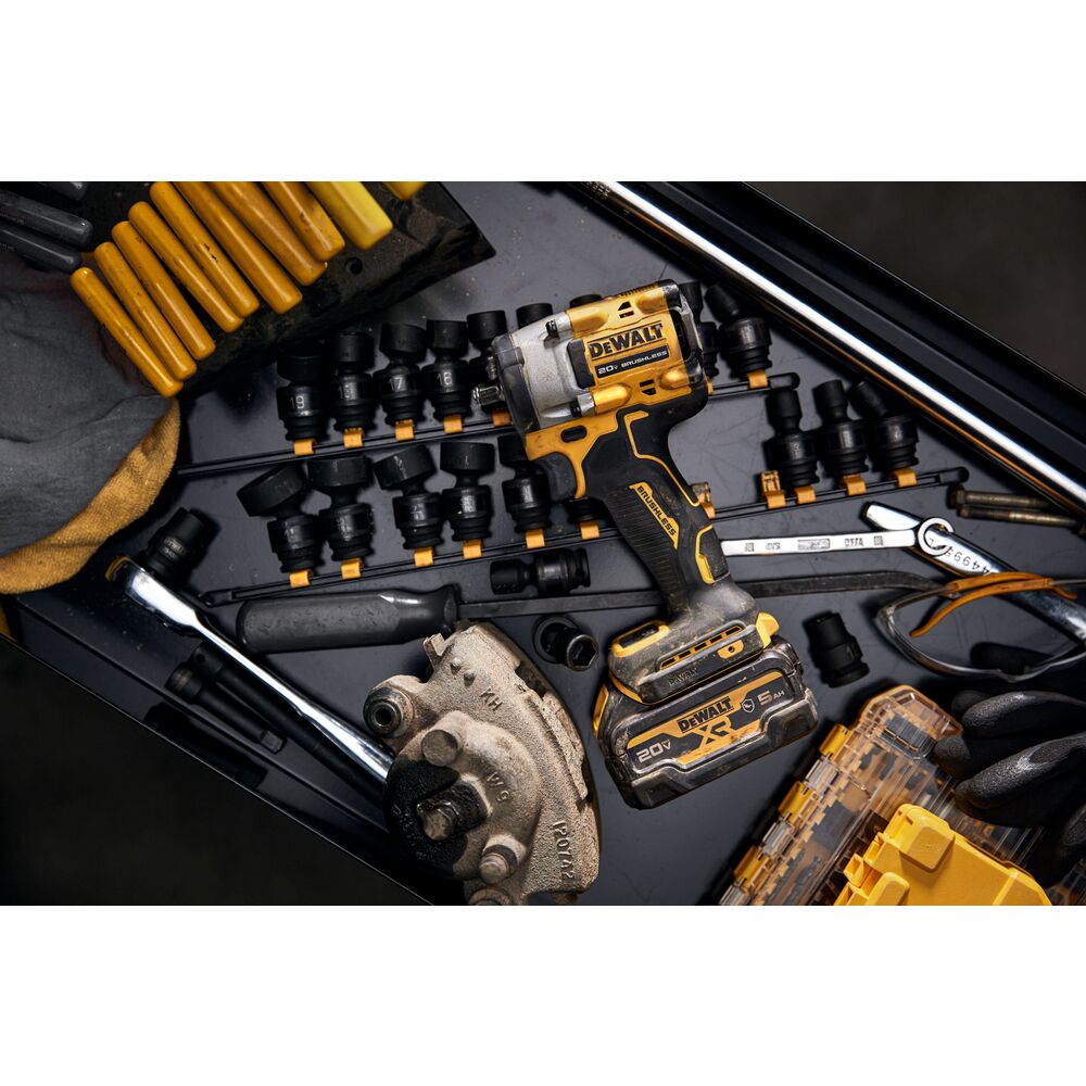 20V MAX 3/8IN COMPACT IMPACT WRENCH BARE