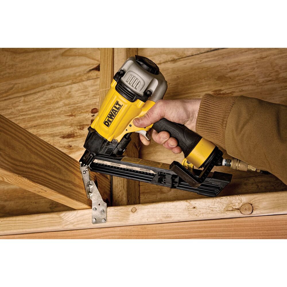 1.5IN METAL CONNECTOR NAILER